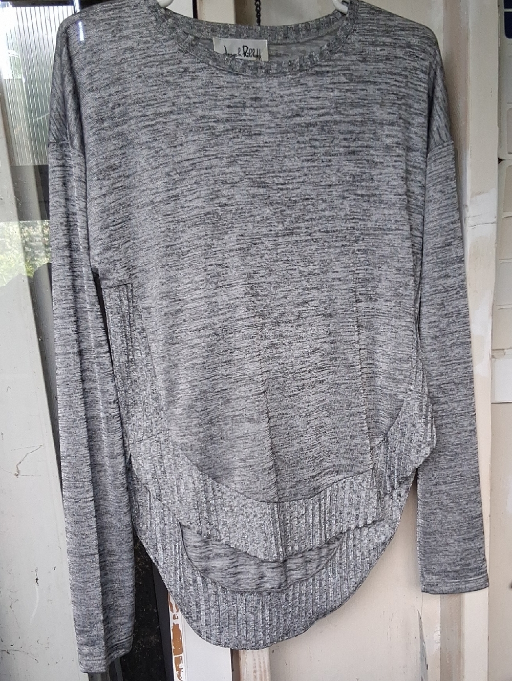 NWT Joseph Ribkoff Heather Gray Long Sleeve Top Size 8